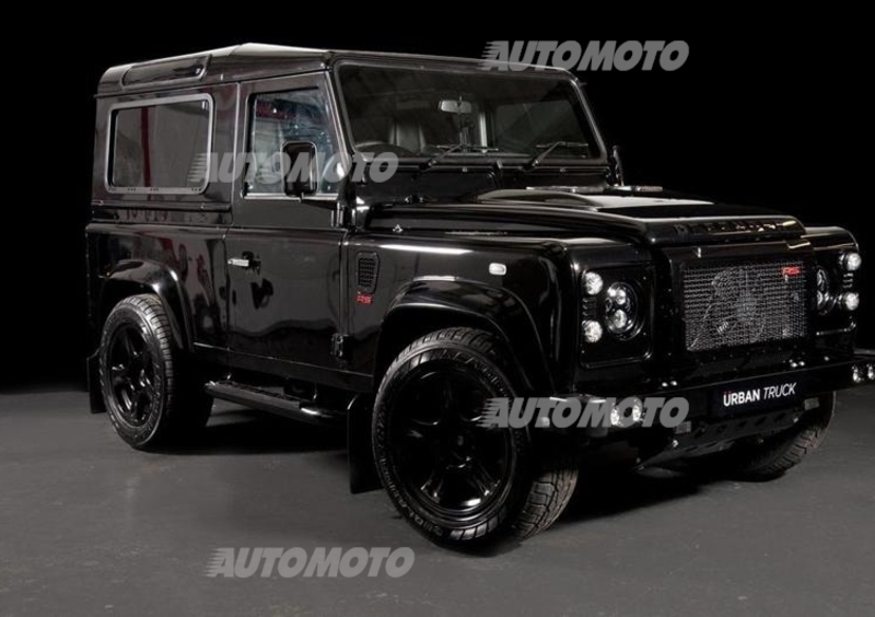 Land Rover Defender Ultimate RS: tuning estremo con il V8 Corvette