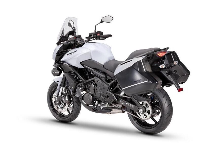 Kawasaki Versys 650 Versys 650 Tourer Plus SE (2017) (4)