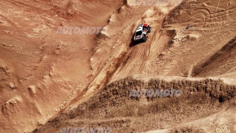 Dakar 2015. L&rsquo;Atacama di Hernan Rivera Letelier