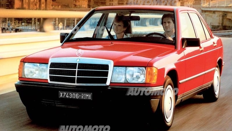Mercedes-Benz Italia: 2,3 milioni di Stelle in 40 anni di storia