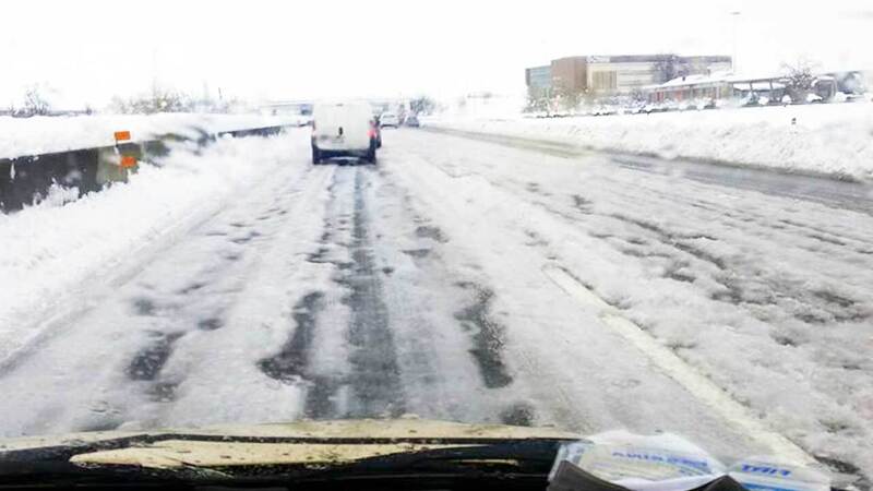 Neve, ci risiamo: pochi cm ed &egrave; subito caos. Ora la situazione &egrave; rientrata ma...