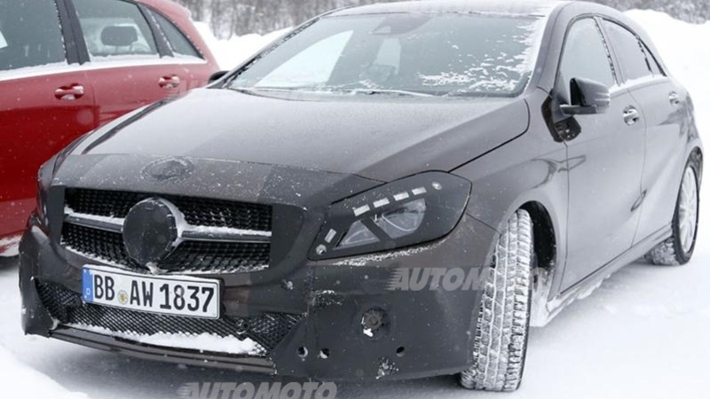 Mercedes Classe A: paparazzato il restyling