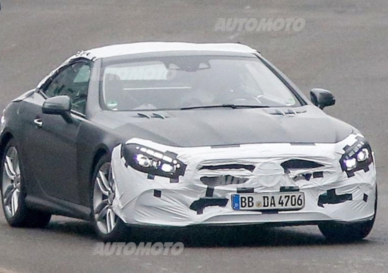 Mercedes SL: &egrave; tempo di restyling