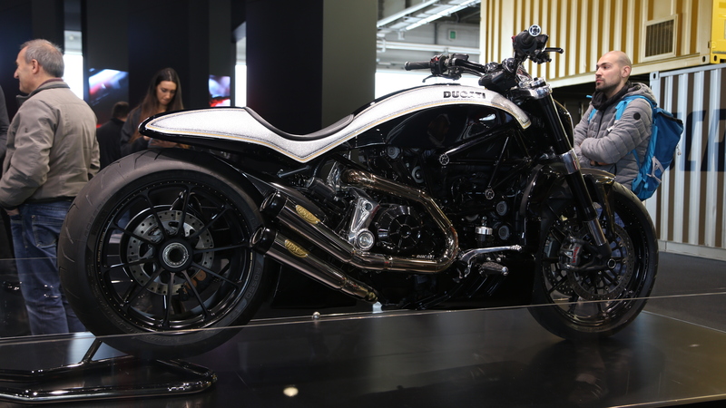 Il mondo Ducati Diavel e XDiavel a Verona