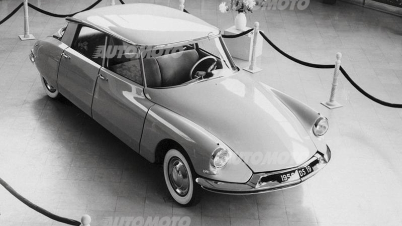 Citroen DS, un&#039;auto leggendaria (che salv&ograve; la vita a De Gaulle)