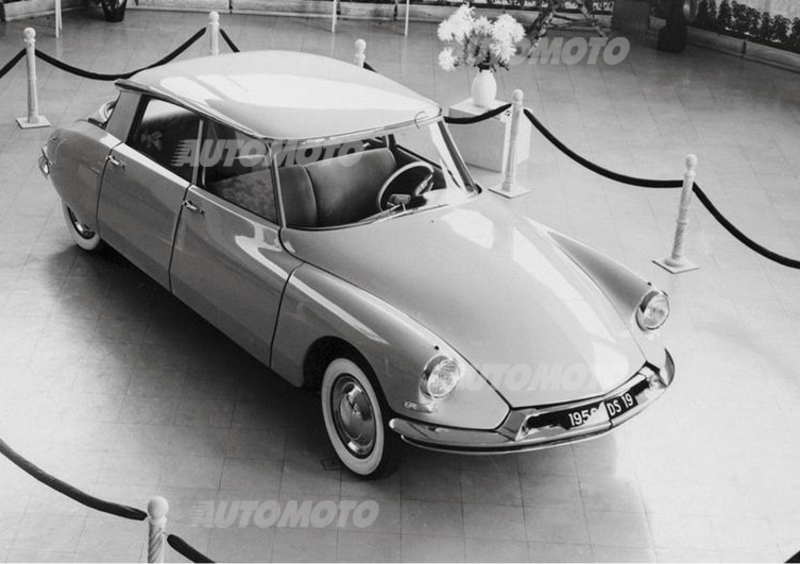 Citroen DS, un&#039;auto leggendaria (che salv&ograve; la vita a De Gaulle)