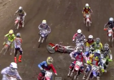 MXGP Germania 2015. La paurosa caduta di Herlings nella MX2