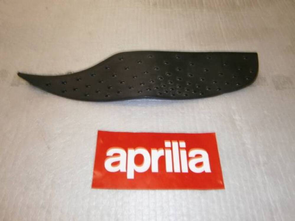 tappetino pedana sx Aprilia