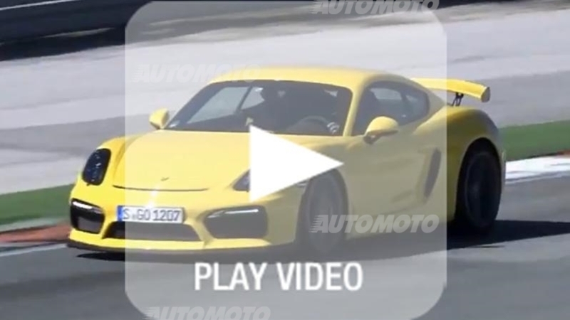 Porsche Cayman GT4: al limite in pista con Walter R&ouml;hrl