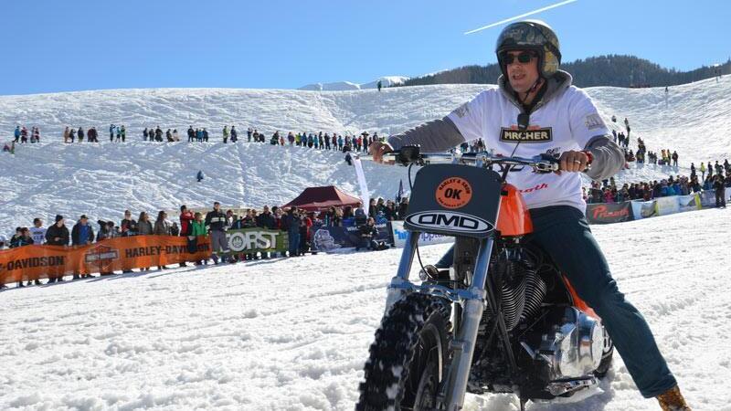 Harley &amp; Snow, una gara sulla neve a Bolzano