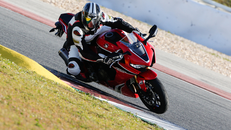 Honda CBR 1000RR Fireblade / Fireblade SP