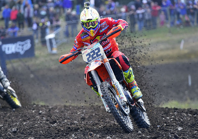 Tony Cairoli backstage Red Bull Oculus Rift