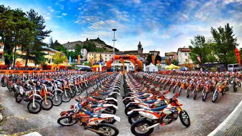 KTM, il trofeo enduro raddoppia