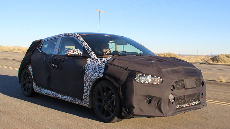 Hyundai Veloster 2019: le prime foto spia dalla California