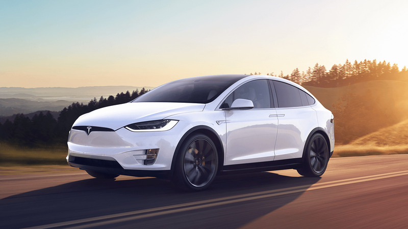 Tesla Model X P90D [Video Primo Test]