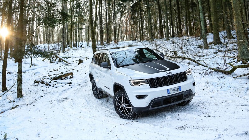 Jeep Grand Cherokee 2017, una e trina [Video primo test]