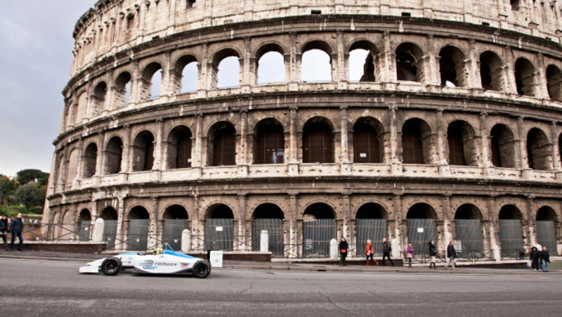 Formula E a Roma. Raggi incontra il ceo Agag