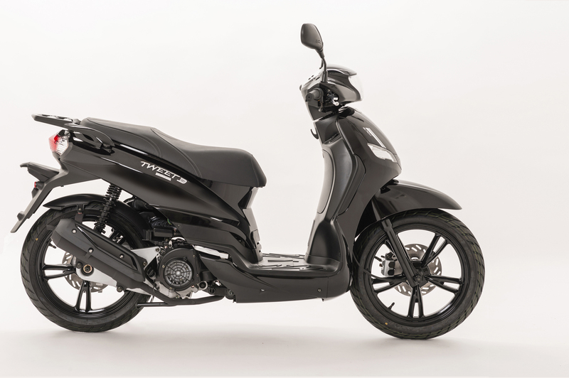 Peugeot Tweet 125 Tweet 125 Double Black (2017 - 18)