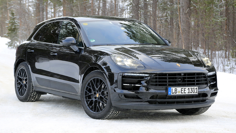 Porsche Macan restyling, le foto spia