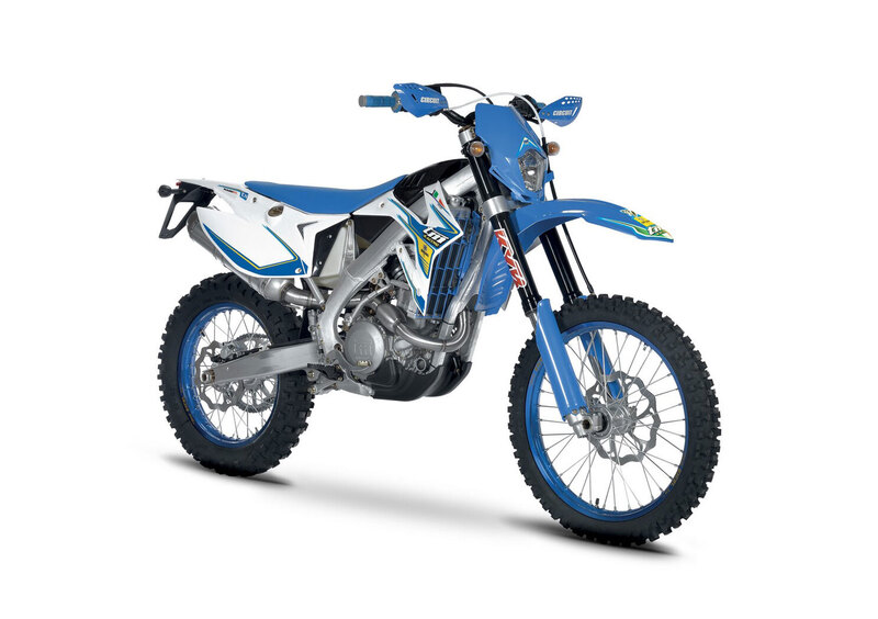 Tm Moto EN 300 F EN 300 Fi ES (2017) (2)