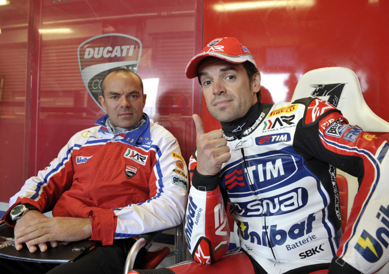 Test SBK 2015. Checa torna in sella alla Panigale al Mugello