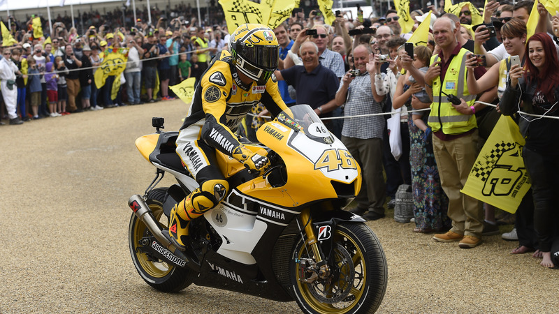 Yamaha Racing, 60 anni a Goodwood con Valentino