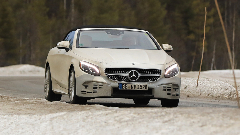 Mercedes Classe S Cabrio restyling, le foto spia