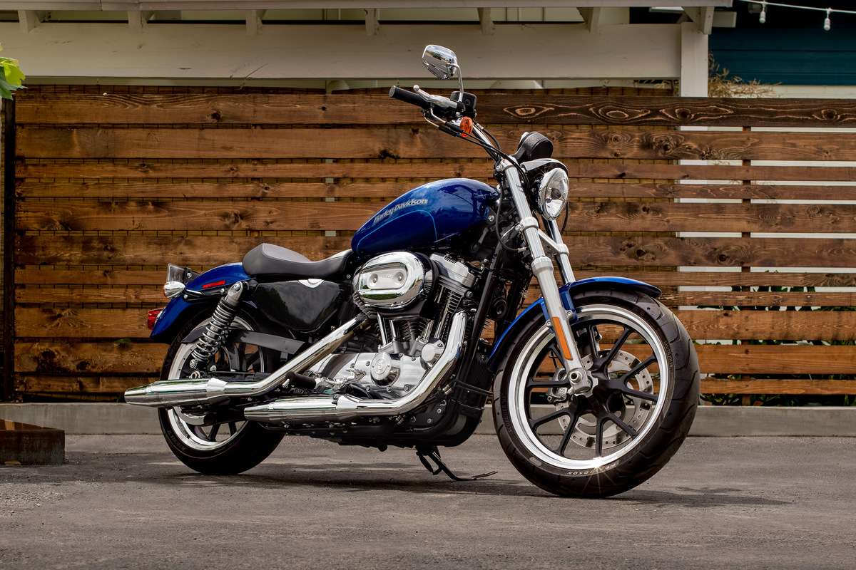 Harley-Davidson 883 SuperLow (2017 - 20) - XL 883L