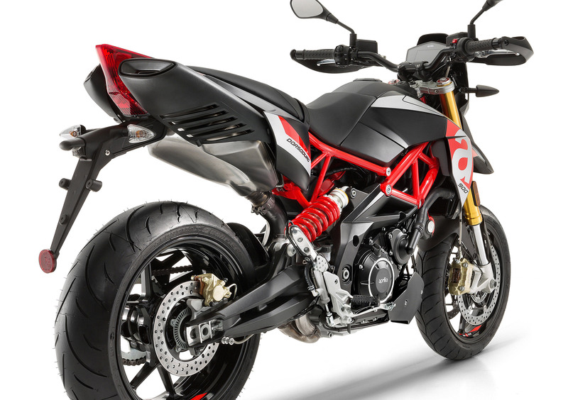 Aprilia Dorsoduro 900 Dorsoduro 900 (2017 - 20) (3)