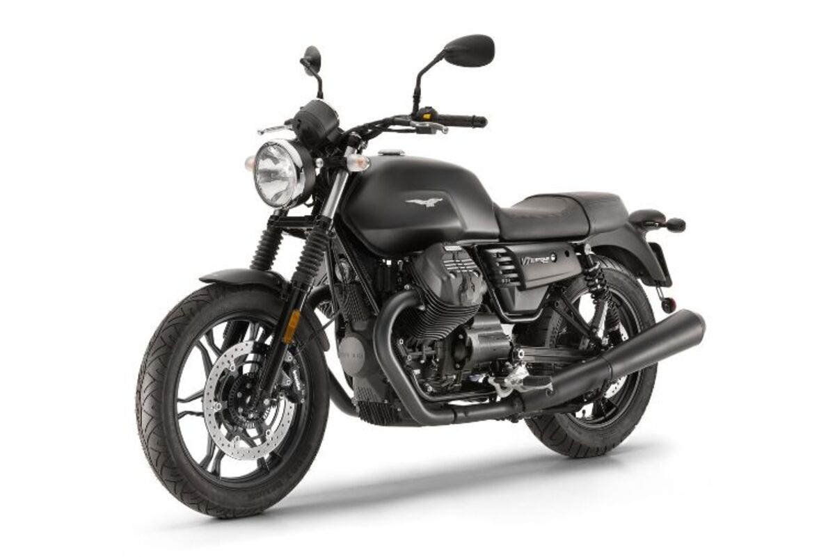 Moto Guzzi V7 III Stone (2017 - 20)