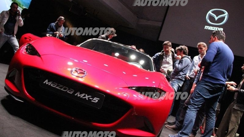 Nuova Mazda MX-5? Per scoprirla in Italia ci vuole... naso!