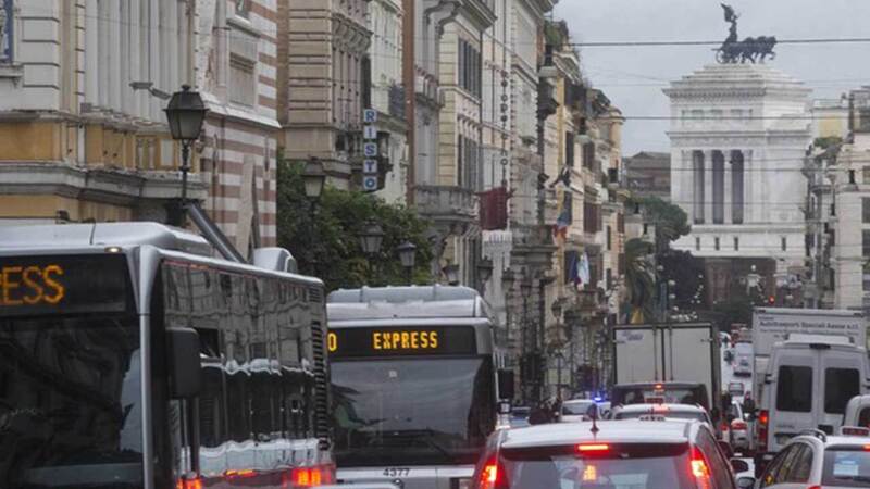 Ecco la classifica delle citt&agrave; pi&ugrave; trafficate d&#039;Italia (e del mondo)