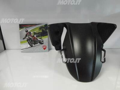 Paraf ant carbonio HYP Ducati