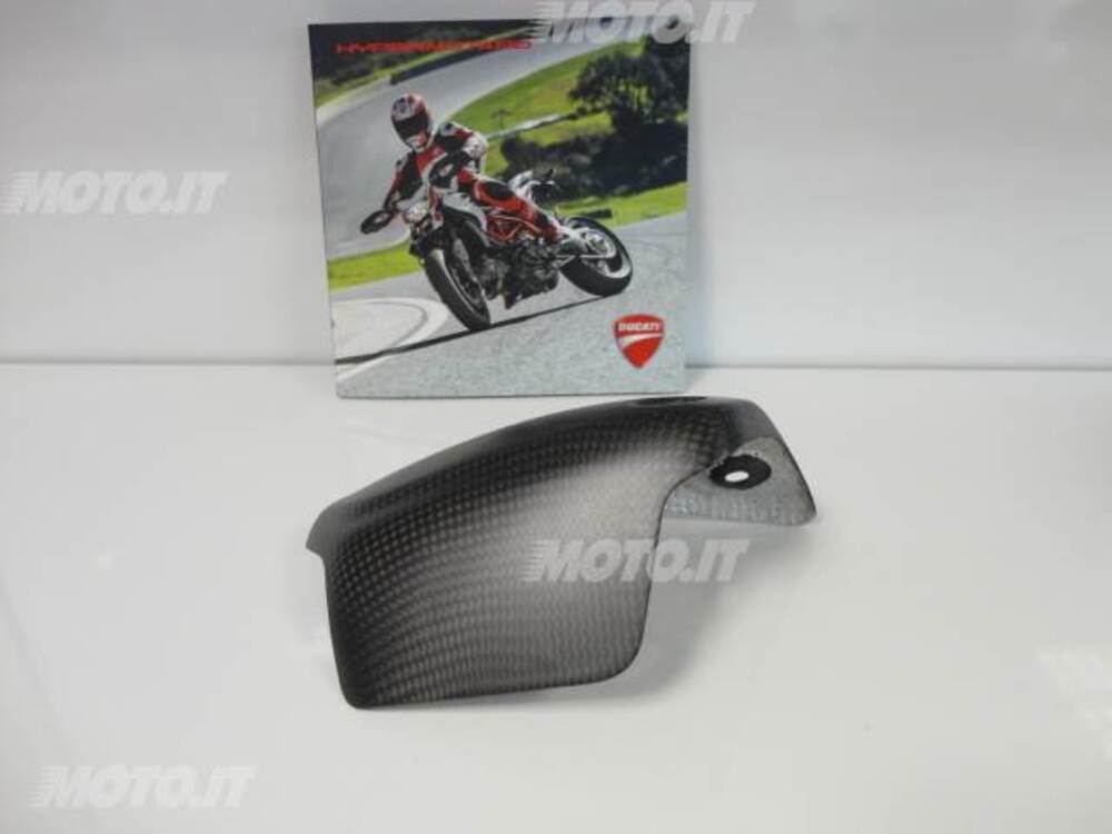 Paracalore carbonio Hypermotard Ducati Hyper 821 (3)