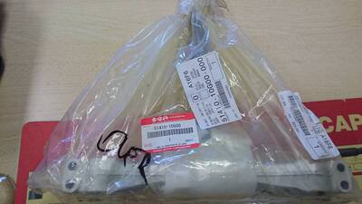 piastra sterzo burgma 650 Suzuki