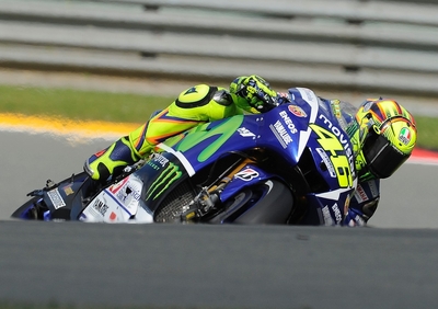 MotoGP Sachsenring 2015. Rossi: “Mi gioco il 2° posto con Pedrosa e Lorenzo”