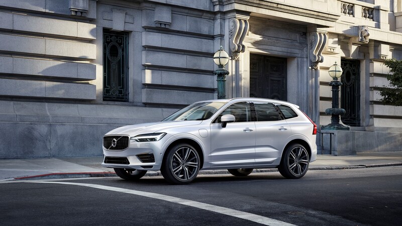 Nuova Volvo XC60, debutto al Salone di Ginevra 2017