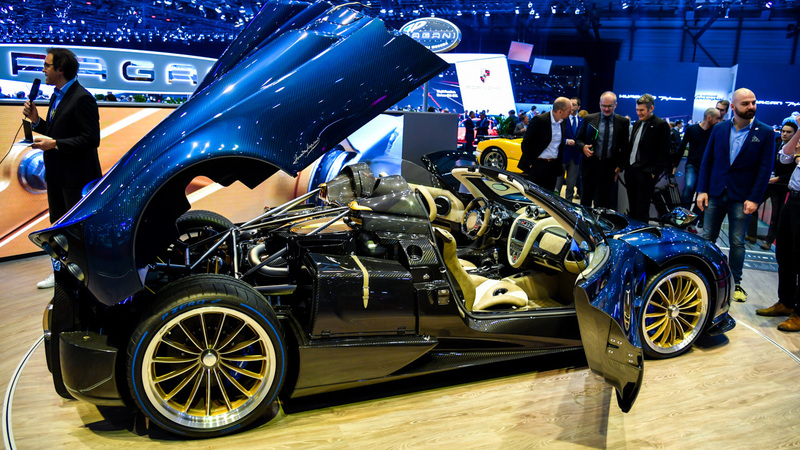 Pagani al Salone di Ginevra 2017 [Video]