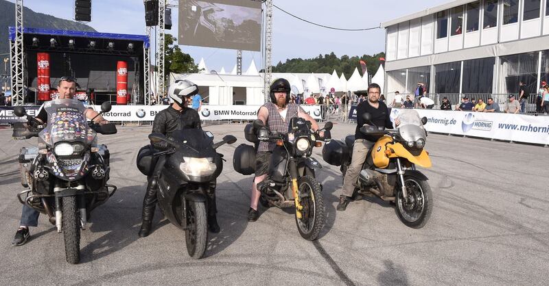 Francesco Loreti e il suo K1200S premiati a Garmisch