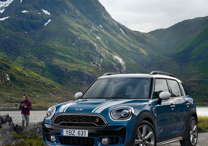 Nuova Mini Cooper Countryman a 235 &euro; mensili