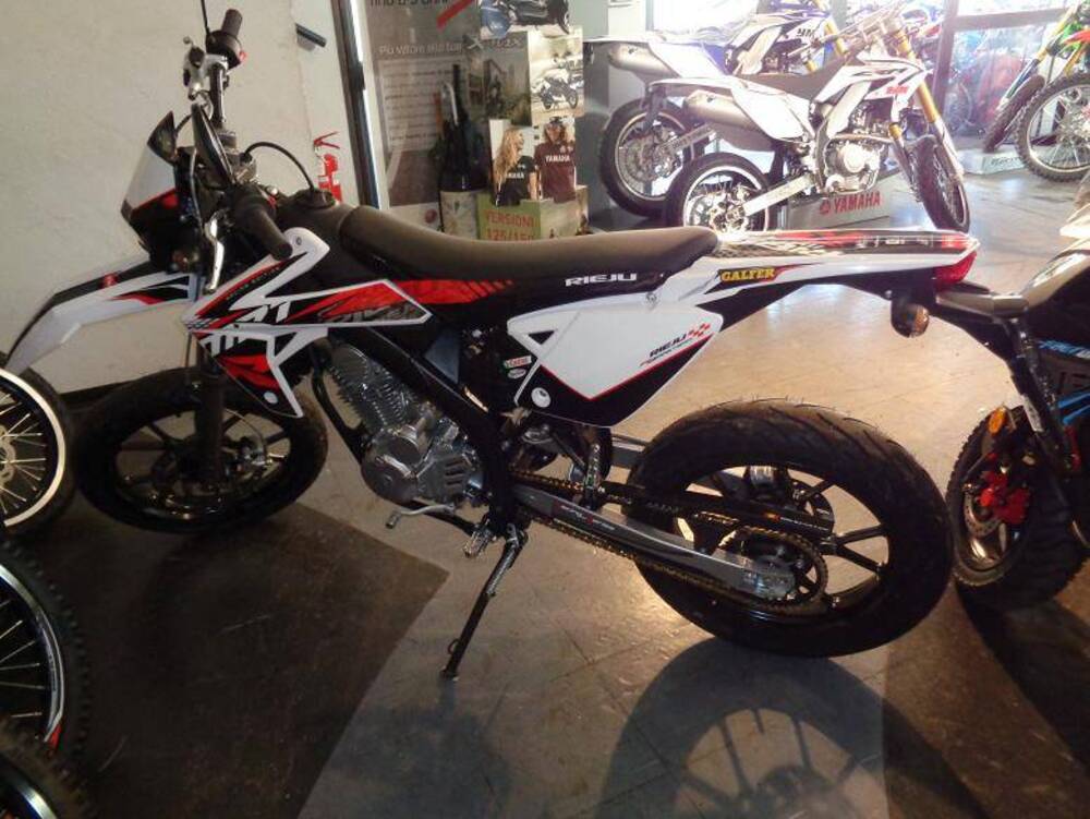 Rieju Marathon 125 Motard A.C. (2011 - 17) (4)