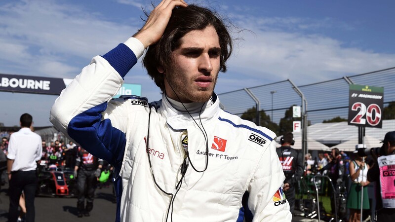 F1, GP Australia 2017: tutti pazzi per Giovinazzi