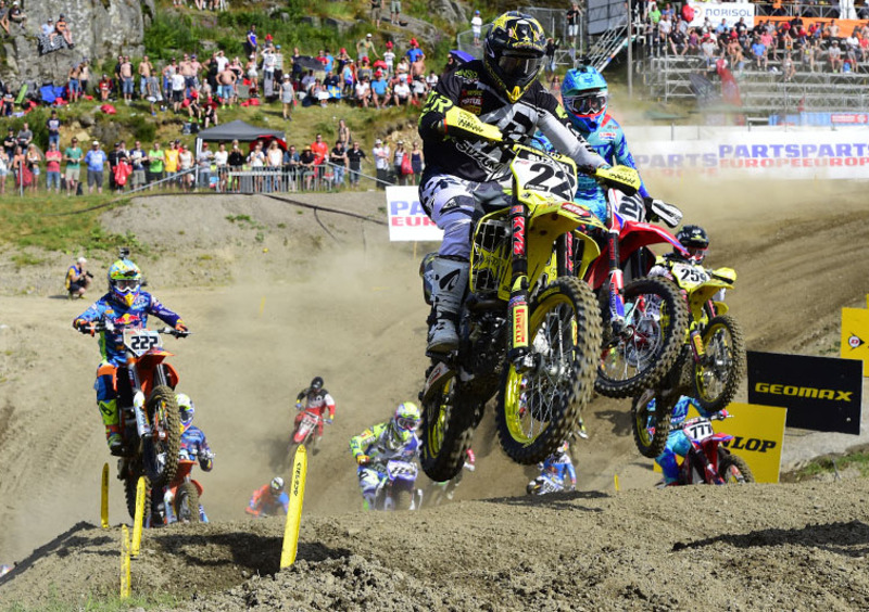 MXGP Loket  2015. Cairoli out, Nagl pure