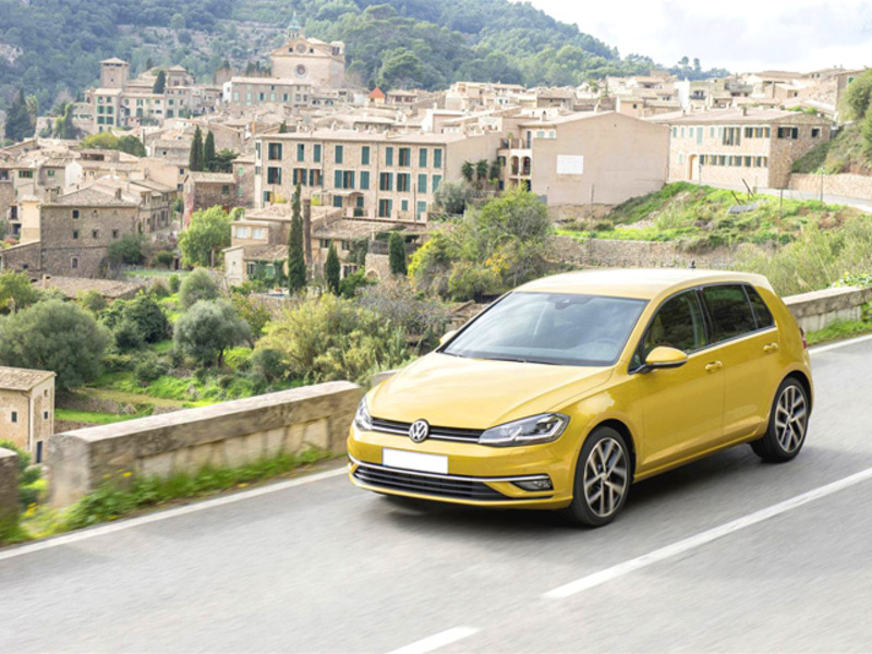 Volkswagen Golf 2.0 TDI 5p. Highline BlueMotion Technology