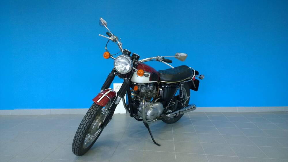 Triumph 500 T 100 R DAYTONA (5)