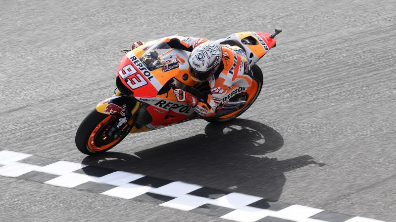 MotoGP 2017. Marquez si aggiudica le qualifiche (bagnate) del GP d'Argentina