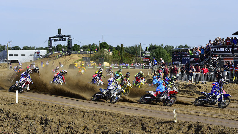 MXGP Lommel 2015. Gli highlights delle manche MXGP e MX2 