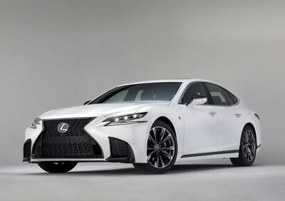 Lexus LS F Sport, debutto al Salone di New York 2017