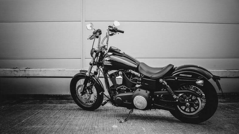 Harley-Davidson Dyna Street Bob Limited