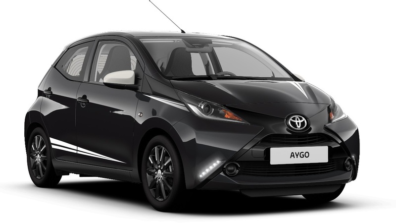 Toyota Aygo X-Black Limited Edition, look total black per la city car